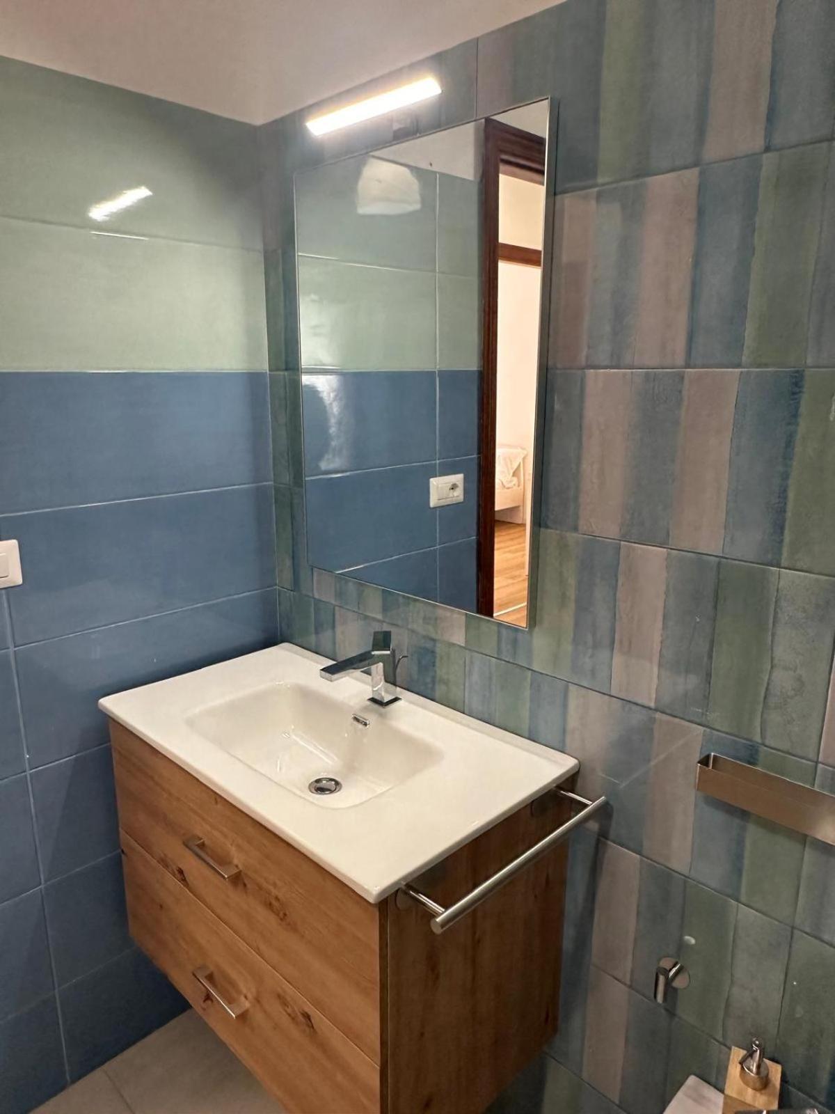 Appartement We Center With Parking *