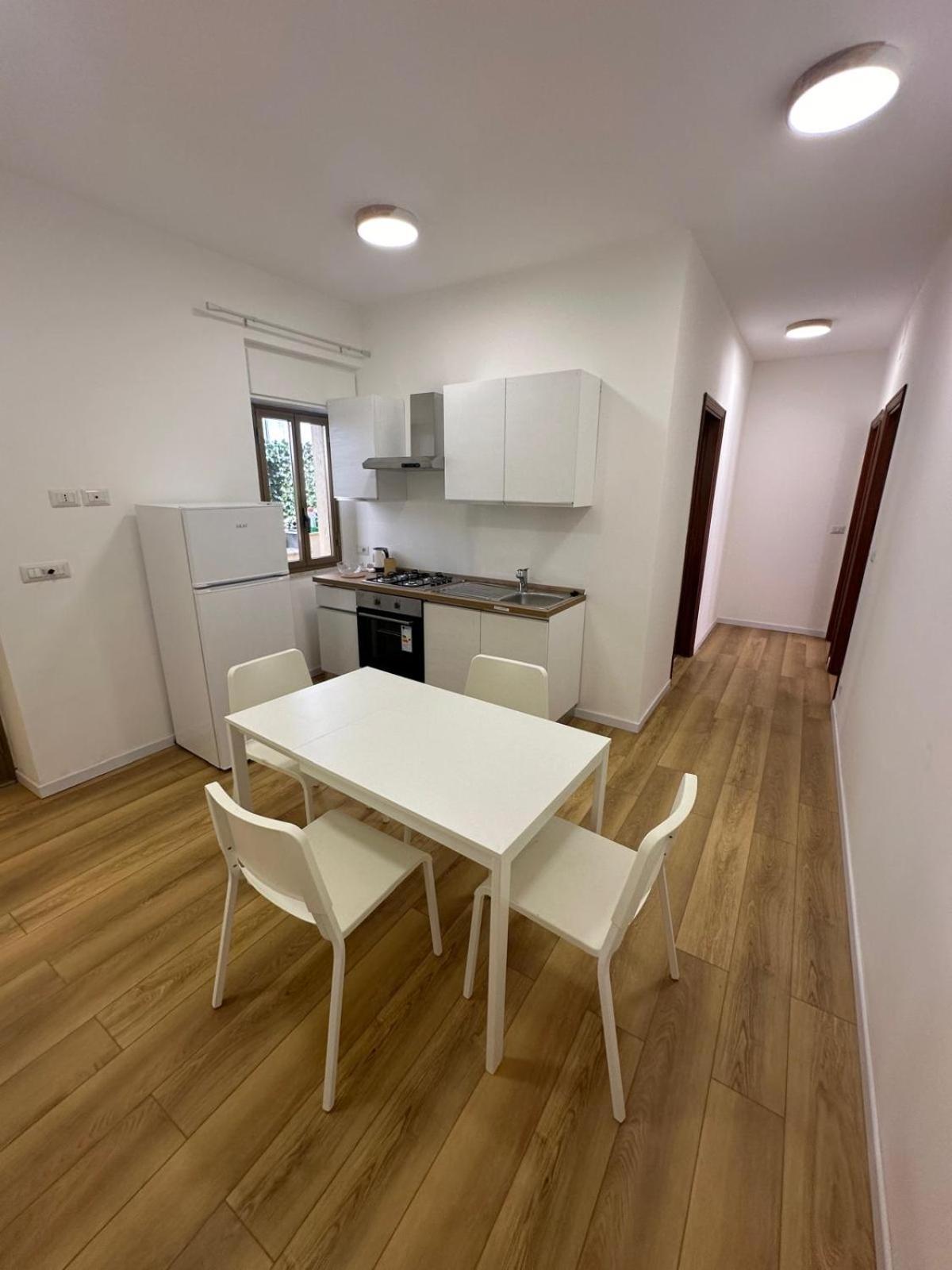 We Center With Parking Appartement *