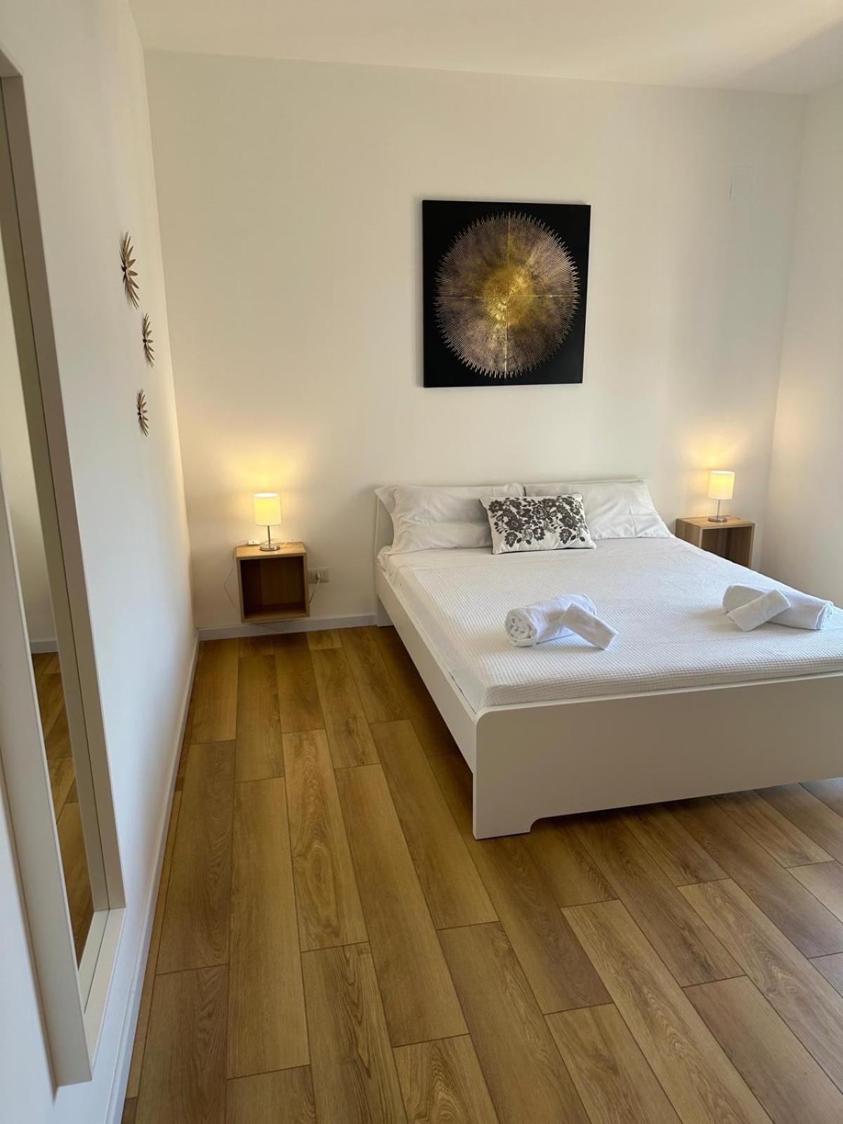Appartement We Center With Parking *